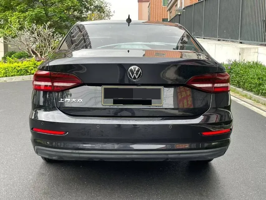 2021 Volkswagen Lavida 1.5L 113HP L4 6AT,autocango,china used car exporter,china ev exporter,chinese used car exporter,chinese used ev exporter