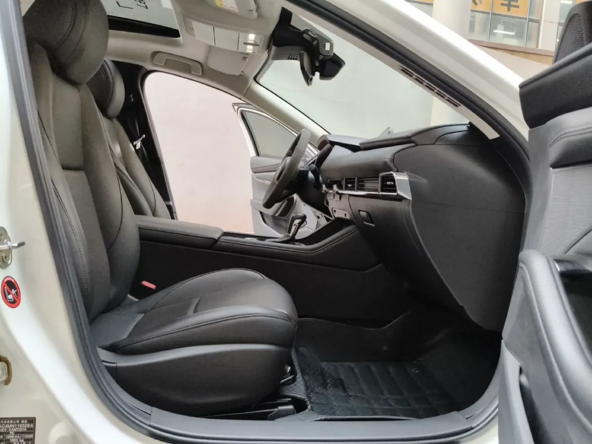 2021 Mazda 3 Axela 2.0L 158HP L4 6AT,autocango,china used car exporter,china ev exporter,chinese used car exporter,chinese used ev exporter