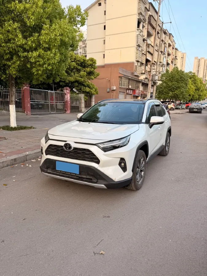 2023 Toyota RAV4 2.0L 171HP L4 CVT,autocango,china used car exporter,china ev exporter,chinese used car exporter,chinese used ev exporter