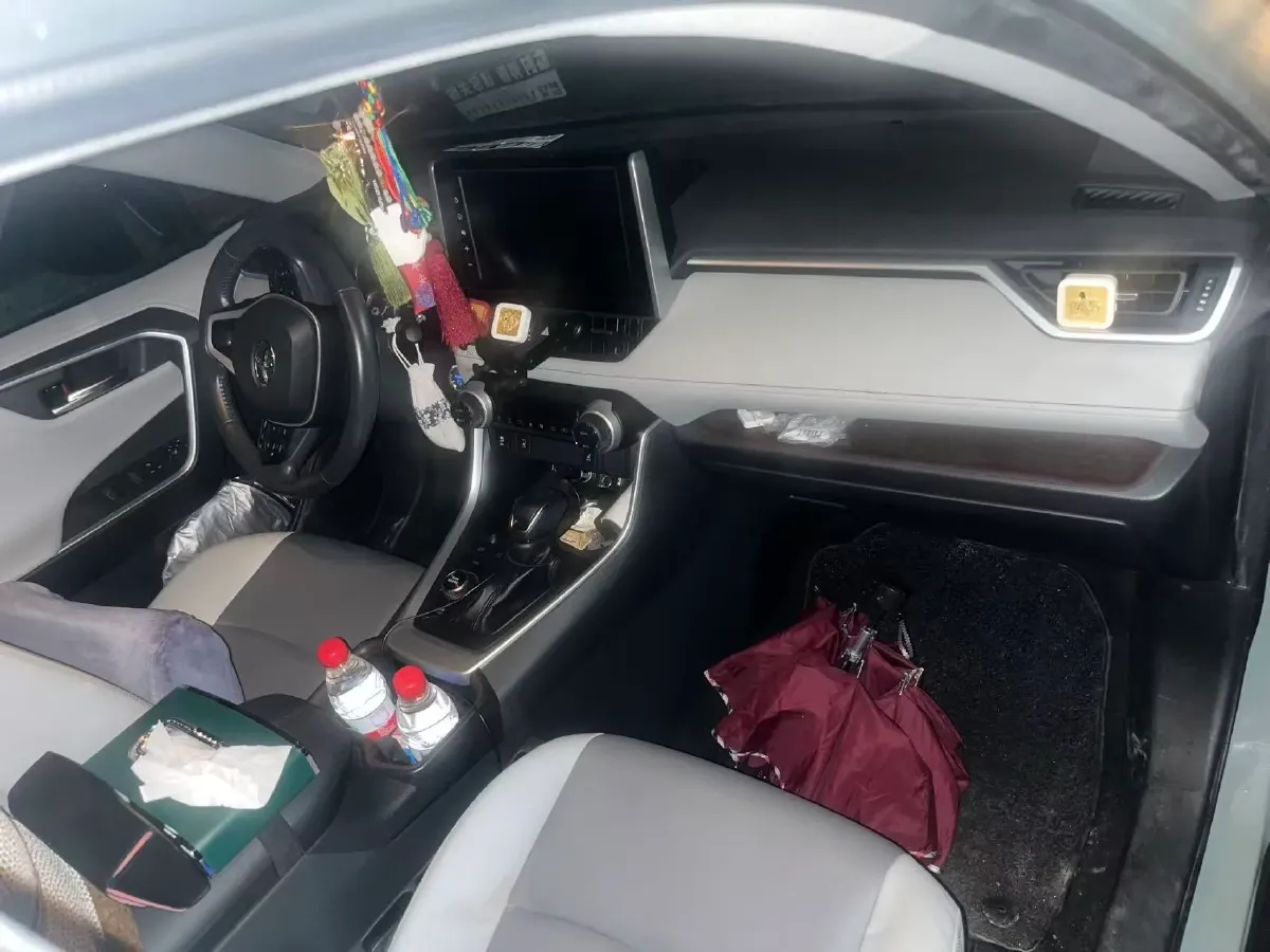 2020 Toyota RAV4 2.5L 178HP L4 E-CVT Hybrid,autocango,china used car exporter,china ev exporter,chinese used car exporter,chinese used ev exporter