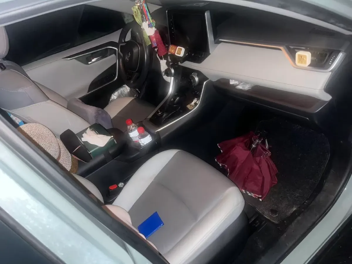 2020 Toyota RAV4 2.5L 178HP L4 E-CVT Hybrid,autocango,china used car exporter,china ev exporter,chinese used car exporter,chinese used ev exporter