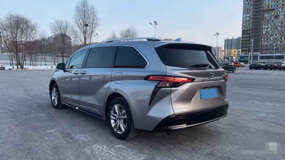2021 Toyota Sienna 2.5L 192HP L4 E-CVT Hybrid,autocango,china used car exporter,china ev exporter,chinese used car exporter,chinese used ev exporter