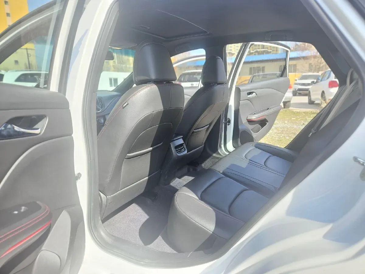 2020 Chevrolet Monza 1.3T 163HP L3 6AT,autocango,china used car exporter,china ev exporter,chinese used car exporter,chinese used ev exporter