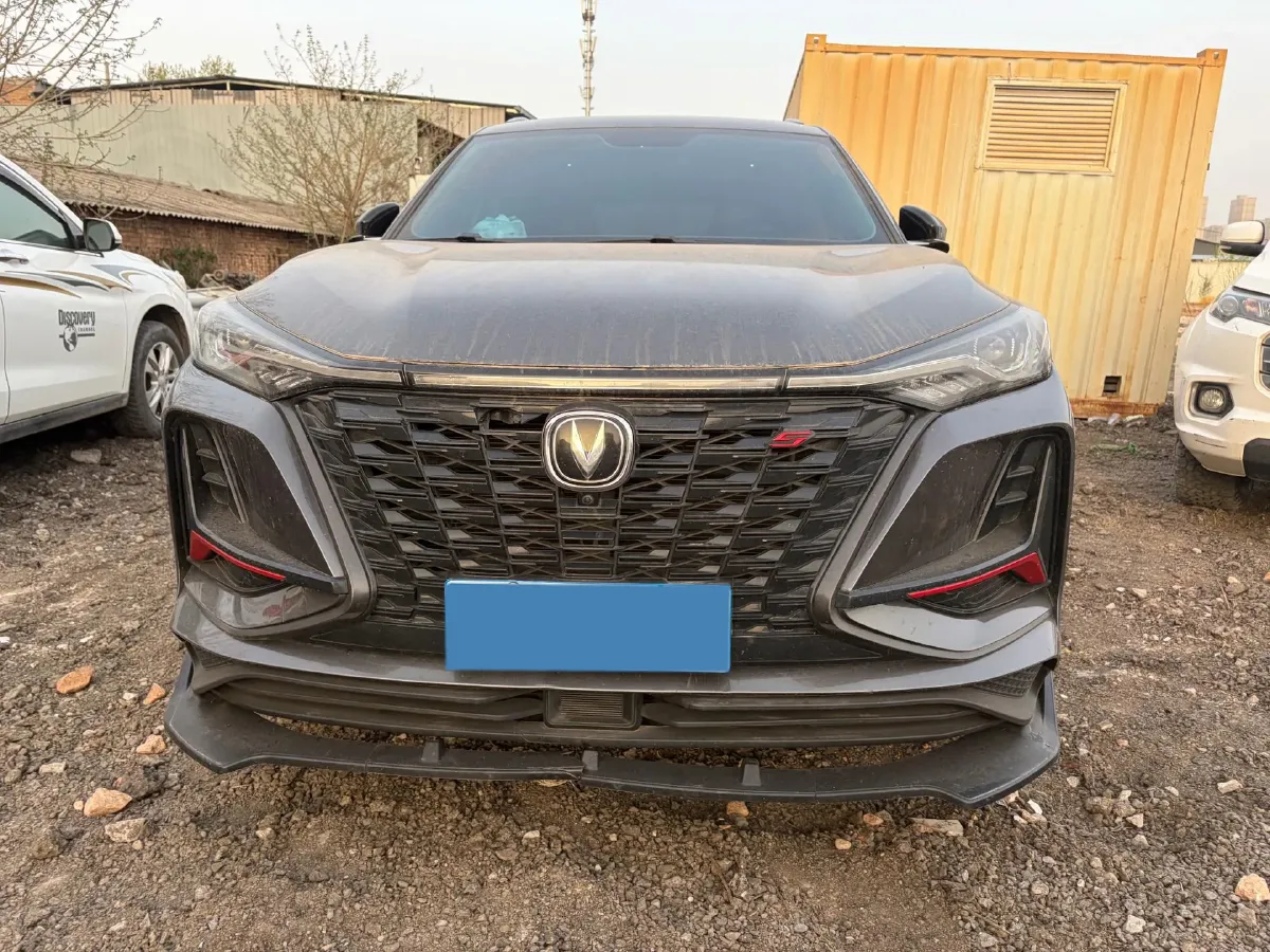 2022 ChangAn CS75 Plus 1.5T 178HP L4 6AT,autocango,china used car exporter,china ev exporter,chinese used car exporter,chinese used ev exporter