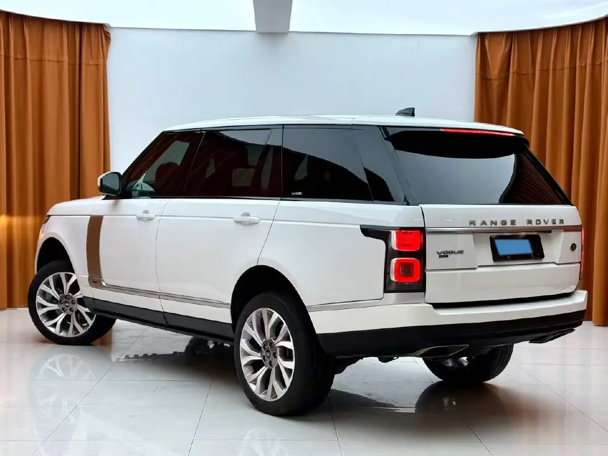 2021 Land Rover Range Rover 3.0T 400HP L6 8AT,autocango,china used car exporter,china ev exporter,chinese used car exporter,chinese used ev exporter
