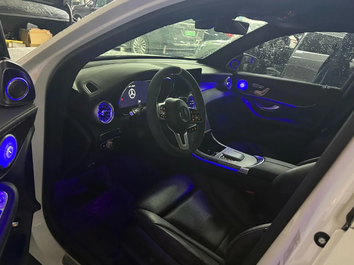 2022 Mercedes-Benz GLC Class 2.0T 258HP L4 9AT,autocango,china used car exporter,china ev exporter,chinese used car exporter,chinese used ev exporter