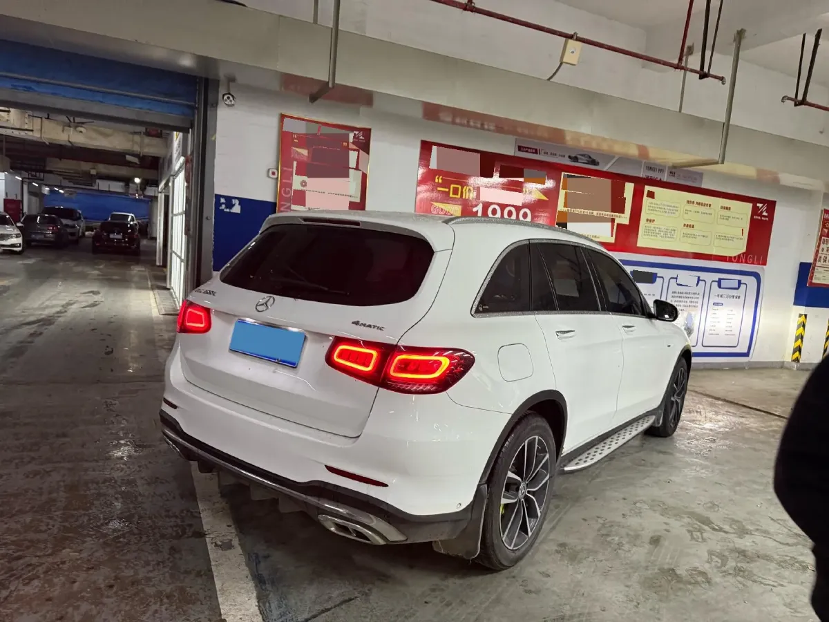 2022 Mercedes-Benz GLC Class 2.0T 258HP L4 9AT,autocango,china used car exporter,china ev exporter,chinese used car exporter,chinese used ev exporter