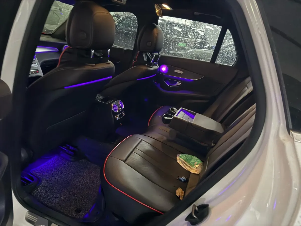 2022 Mercedes-Benz GLC Class 2.0T 258HP L4 9AT,autocango,china used car exporter,china ev exporter,chinese used car exporter,chinese used ev exporter