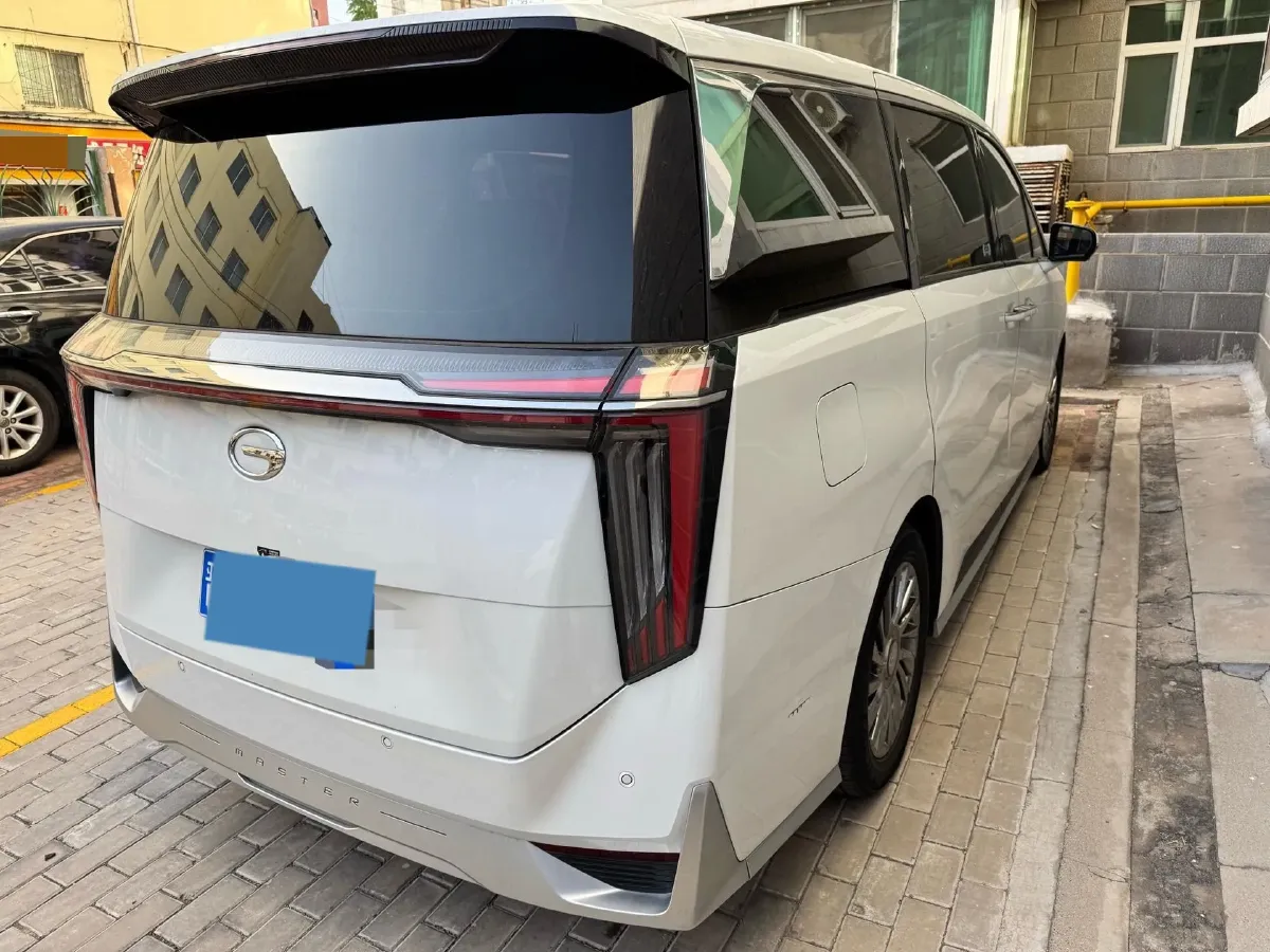 2023 GAC Trumpchi M8 2.0T 252HP L4 8AT,autocango,china used car exporter,china ev exporter,chinese used car exporter,chinese used ev exporter