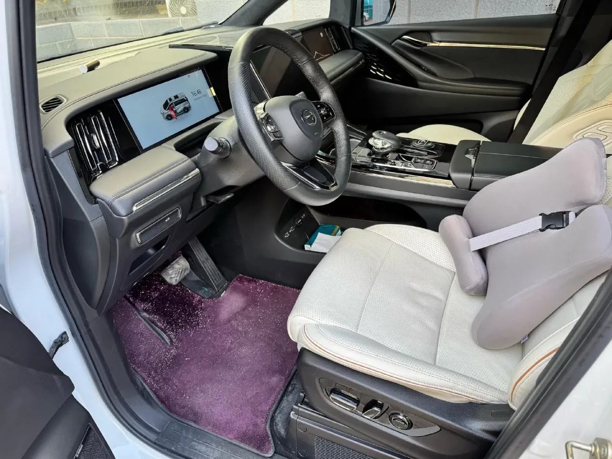 2023 GAC Trumpchi M8 2.0T 252HP L4 8AT,autocango,china used car exporter,china ev exporter,chinese used car exporter,chinese used ev exporter