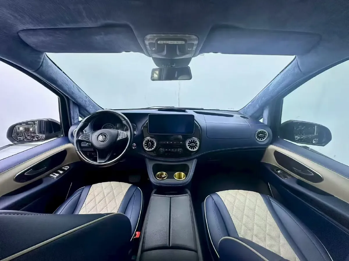 2020 Mercedes-Benz Vito 2.0T 211HP L4 9AT,autocango,china used car exporter,china ev exporter,chinese used car exporter,chinese used ev exporter