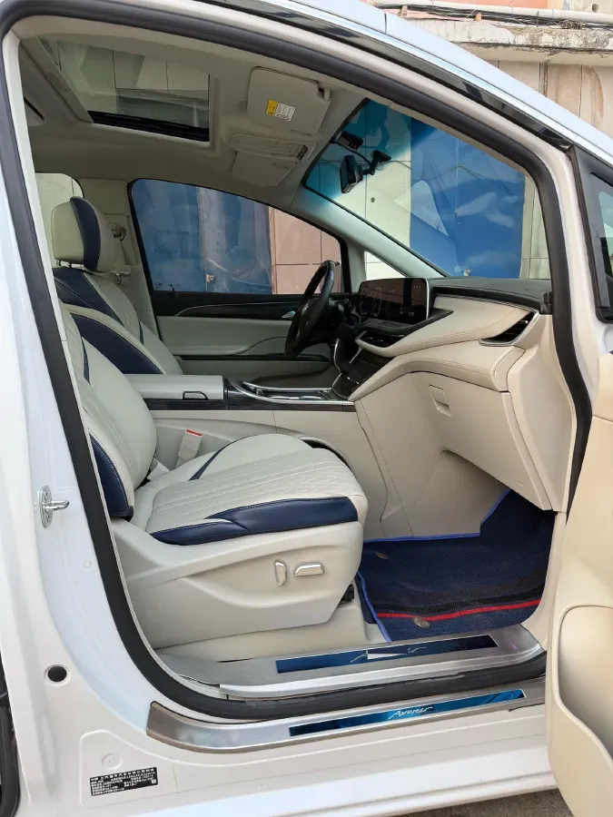 2020 Buick GL8 2.0T 237HP L4 9AT,autocango,china used car exporter,china ev exporter,chinese used car exporter,chinese used ev exporter