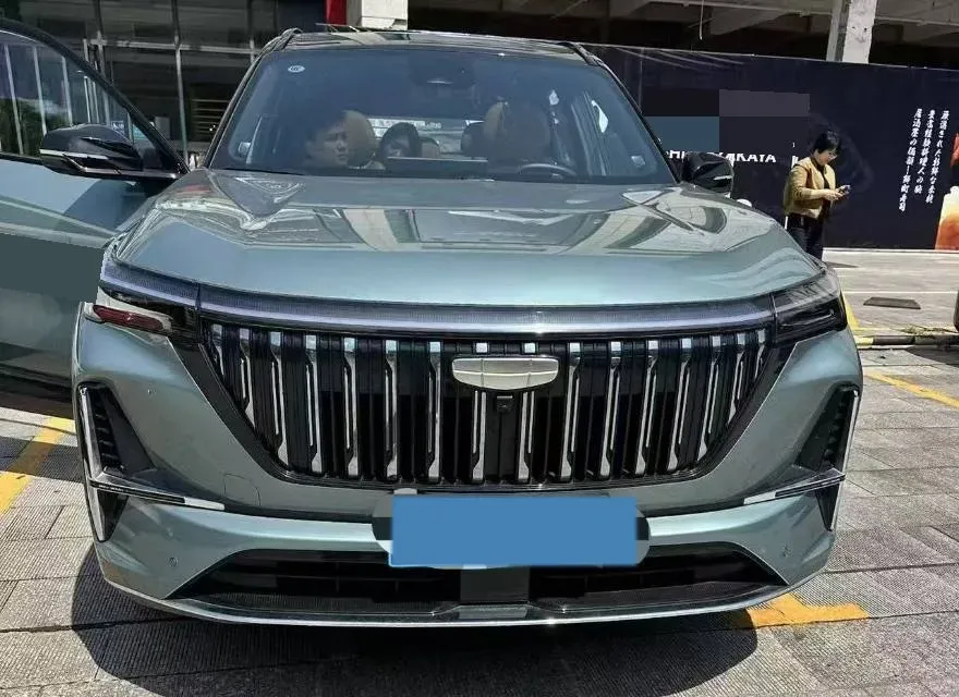 2025 Geely StarRay 1.5T 181HP L4 7DCT,autocango,china used car exporter,china ev exporter,chinese used car exporter,chinese used ev exporter