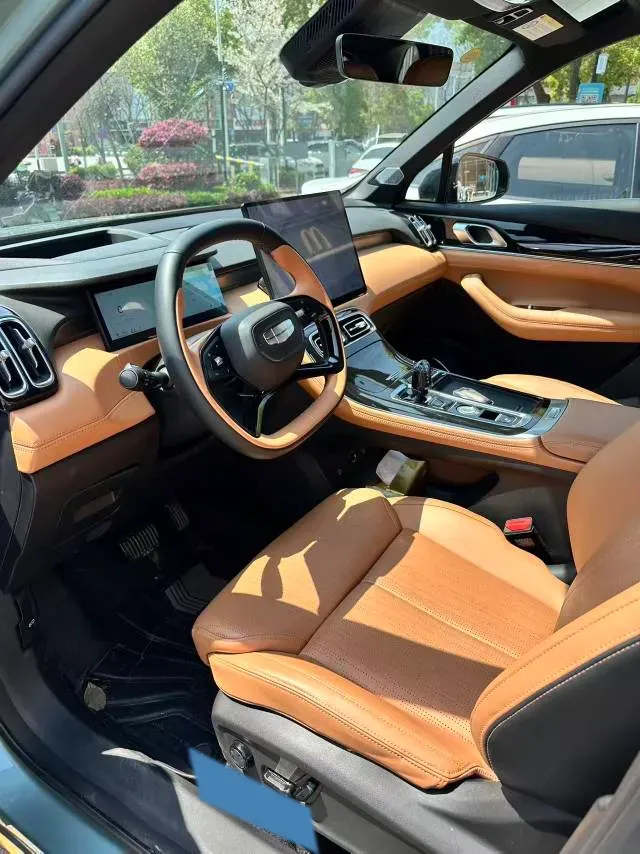 2025 Geely StarRay 1.5T 181HP L4 7DCT,autocango,china used car exporter,china ev exporter,chinese used car exporter,chinese used ev exporter