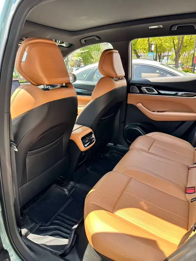 2025 Geely StarRay 1.5T 181HP L4 7DCT,autocango,china used car exporter,china ev exporter,chinese used car exporter,chinese used ev exporter