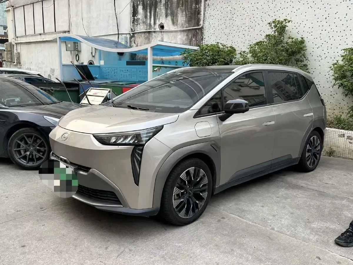 2022 Geely Okavango 1.8T 184HP L4 7DCT,autocango,china used car exporter,china ev exporter,chinese used car exporter,chinese used ev exporter