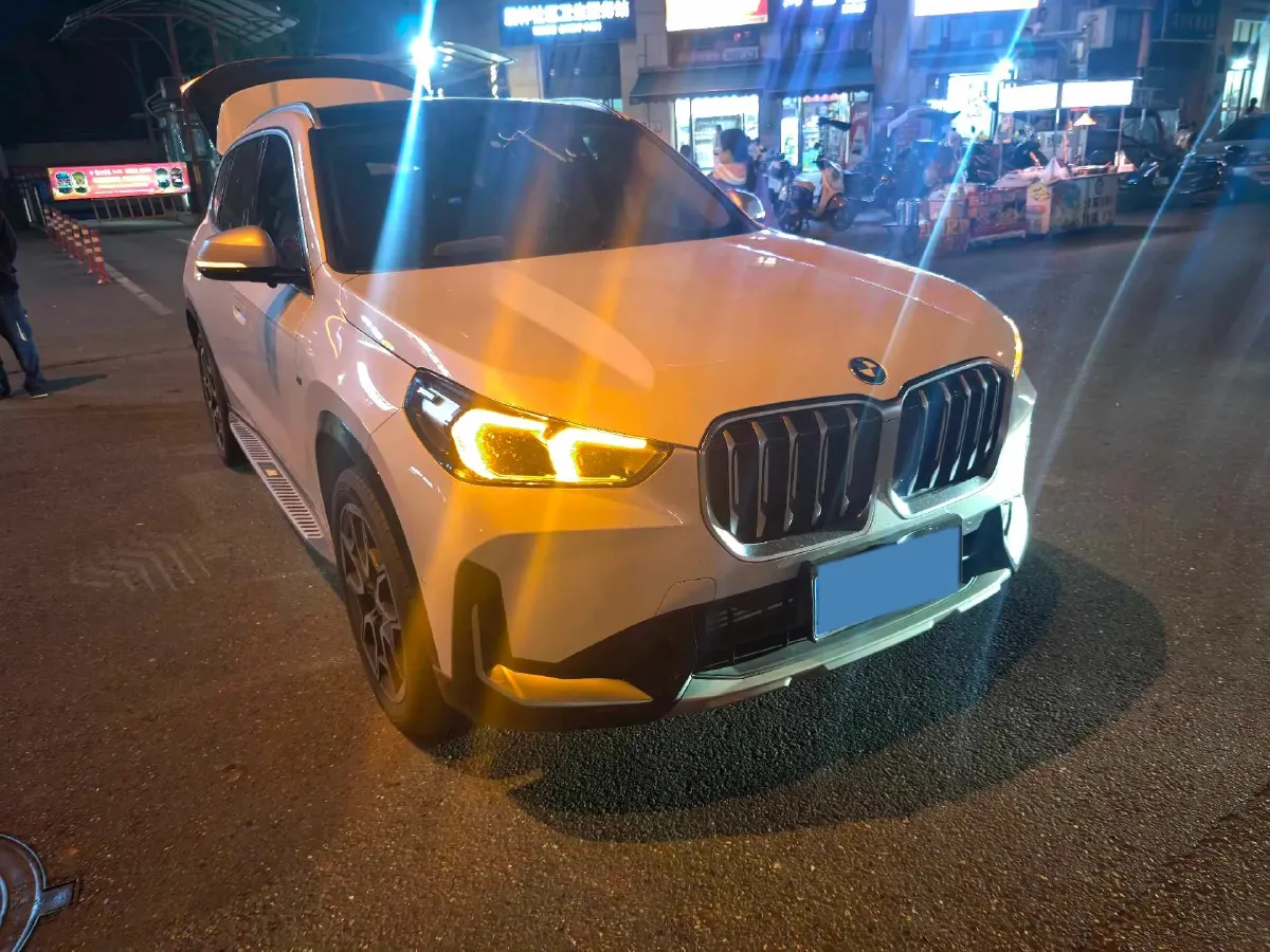 2024 BMW X1 2.0T 204HP L4 7DCT,autocango,china used car exporter,china ev exporter,chinese used car exporter,chinese used ev exporter