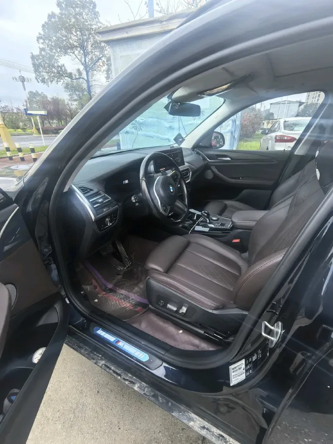 2022 BMW X3 2.0T 252HP L4 8AT,autocango,china used car exporter,china ev exporter,chinese used car exporter,chinese used ev exporter