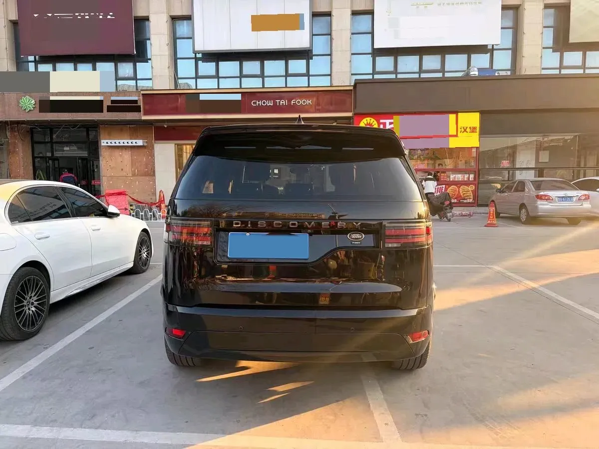 2023 Land Rover Discovery 3.0T 360HP L6 8AT,autocango,china used car exporter,china ev exporter,chinese used car exporter,chinese used ev exporter