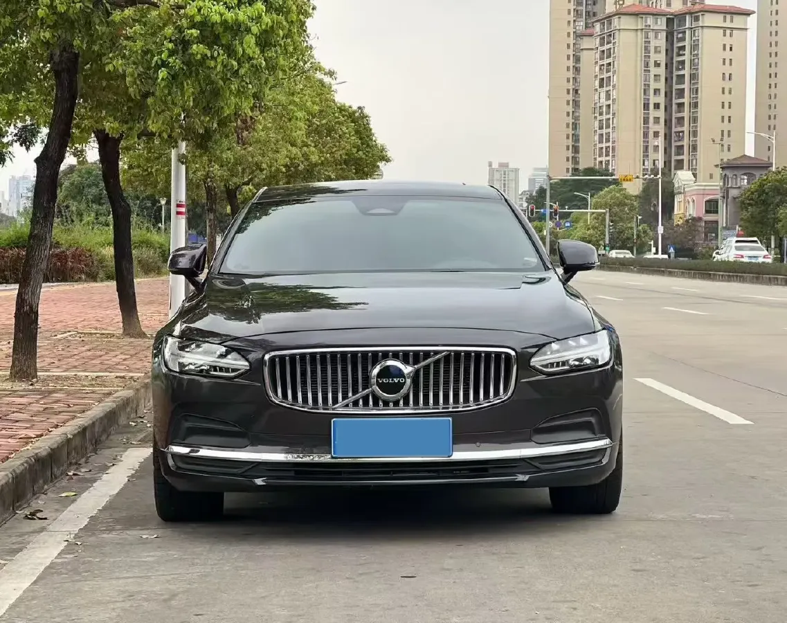 2023 Volvo S90 2.0T 250HP L4 8AT,autocango,china used car exporter,china ev exporter,chinese used car exporter,chinese used ev exporter