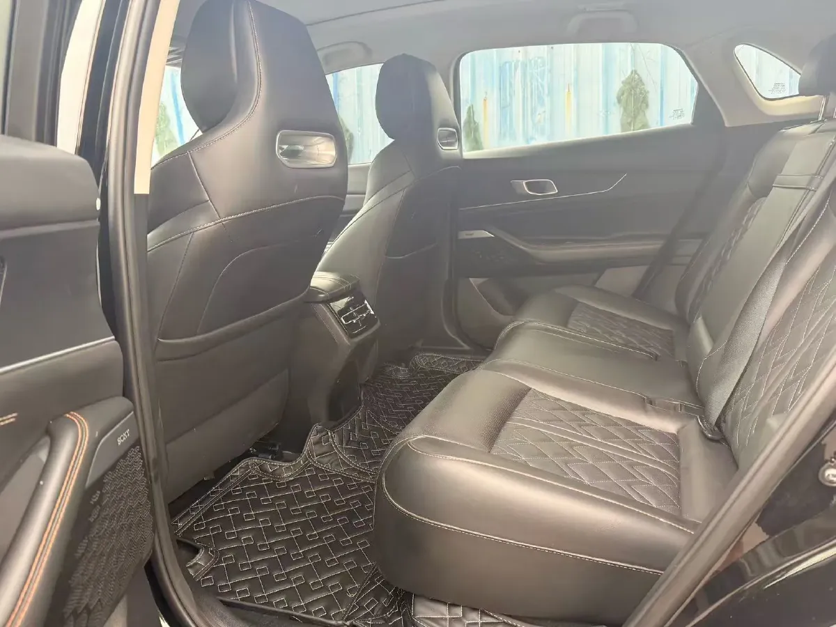 2022 Bestune T99 2.0T 224HP L4 6AT,autocango,china used car exporter,china ev exporter,chinese used car exporter,chinese used ev exporter