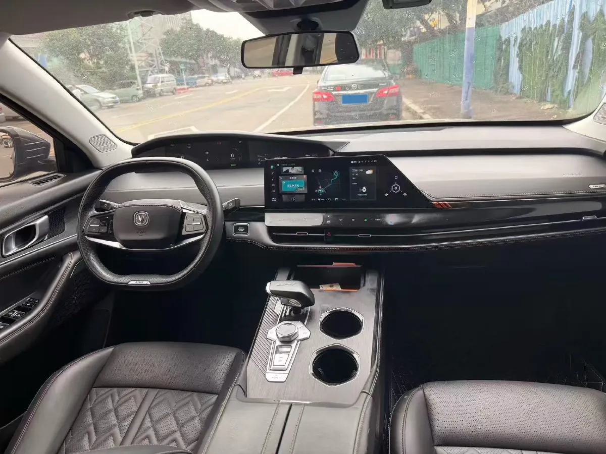 2022 Bestune T99 2.0T 224HP L4 6AT,autocango,china used car exporter,china ev exporter,chinese used car exporter,chinese used ev exporter