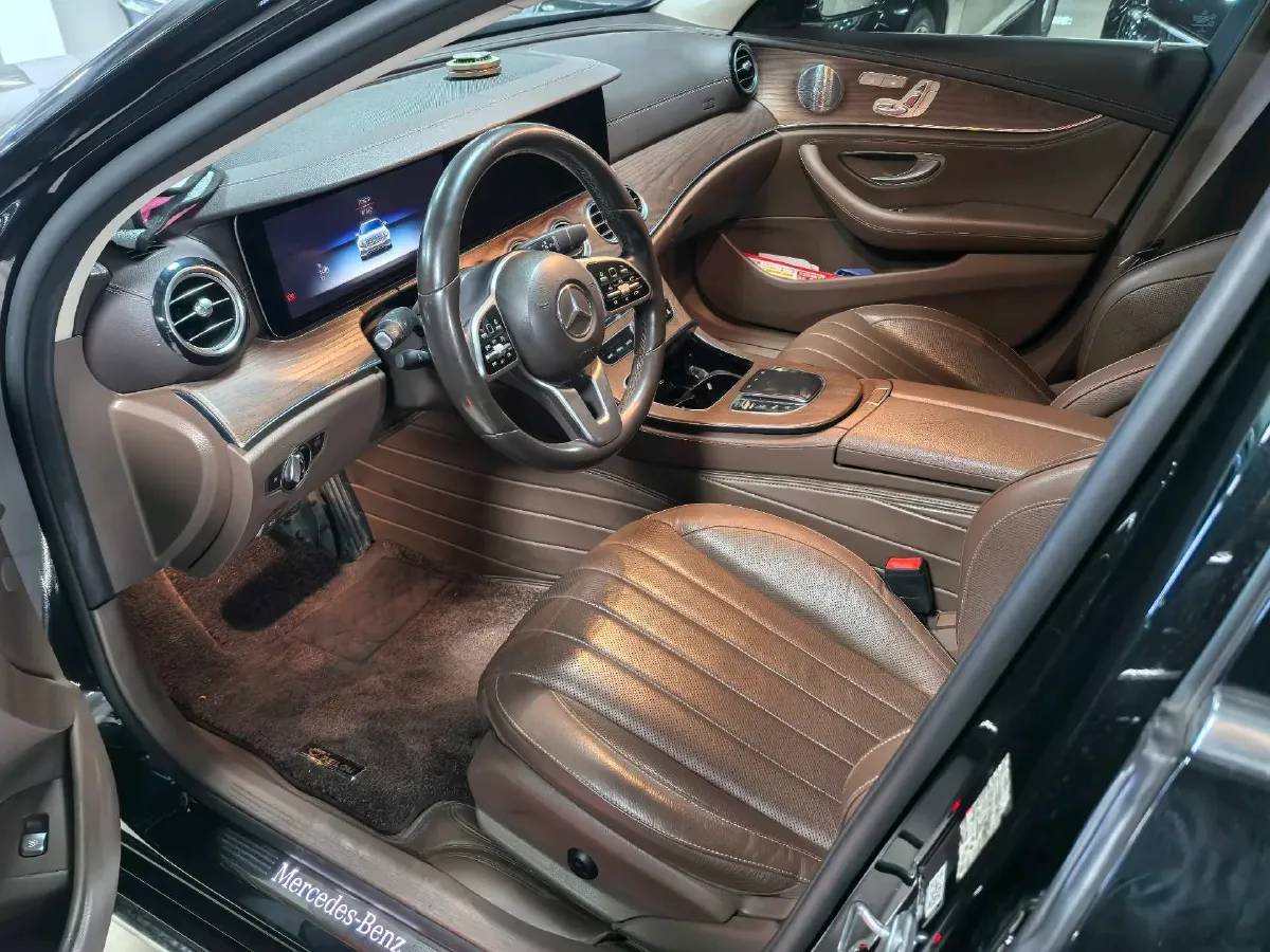 2020 Mercedes-Benz E Class 2.0T 258HP L4 9AT,autocango,china used car exporter,china ev exporter,chinese used car exporter,chinese used ev exporter