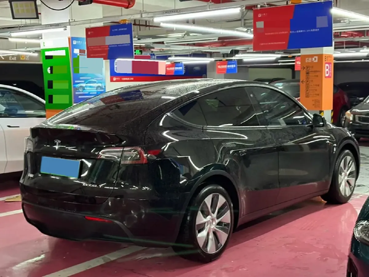 2022 Tesla Model Y BEV 60KWH,autocango,china used car exporter,china ev exporter,chinese used car exporter,chinese used ev exporter