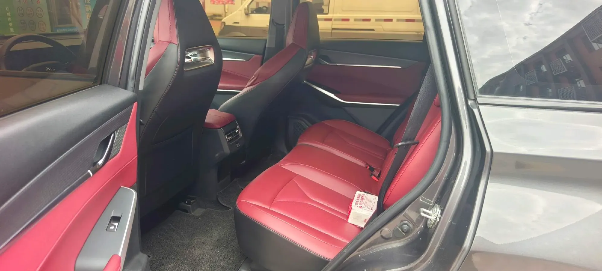 2022 ChangAn CS75 Plus 2.0T 233HP L4 8AT,autocango,china used car exporter,china ev exporter,chinese used car exporter,chinese used ev exporter