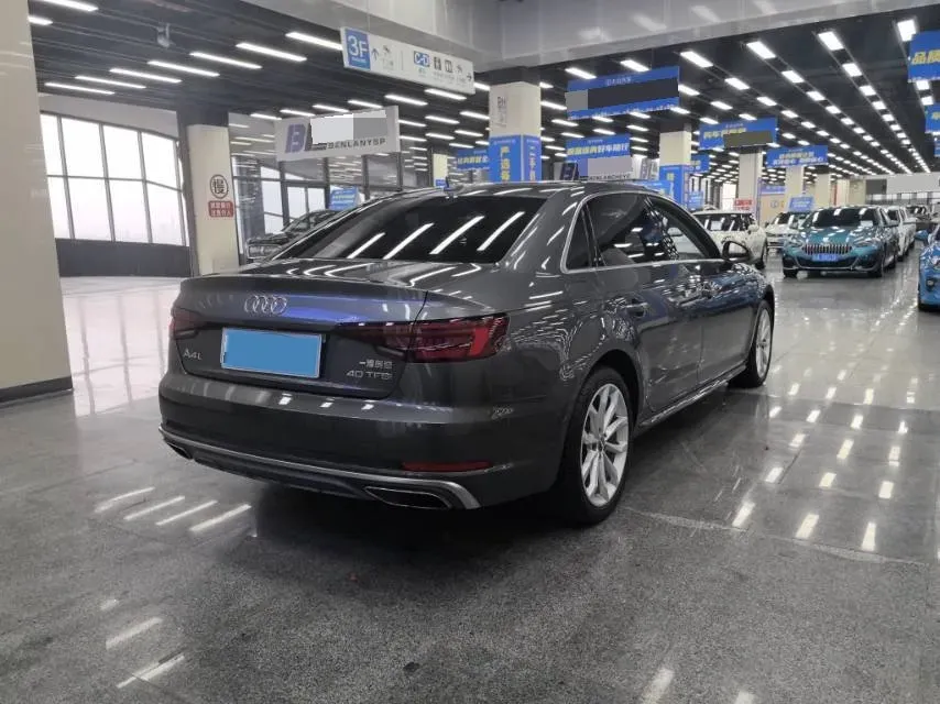 2019 Audi A4L 2.0T 190HP L4 7DCT,autocango,china used car exporter,china ev exporter,chinese used car exporter,chinese used ev exporter