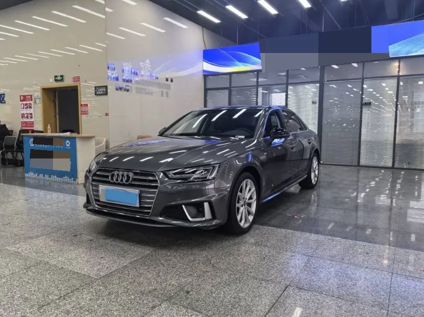 2019 Audi A4L 2.0T 190HP L4 7DCT,autocango,china used car exporter,china ev exporter,chinese used car exporter,chinese used ev exporter