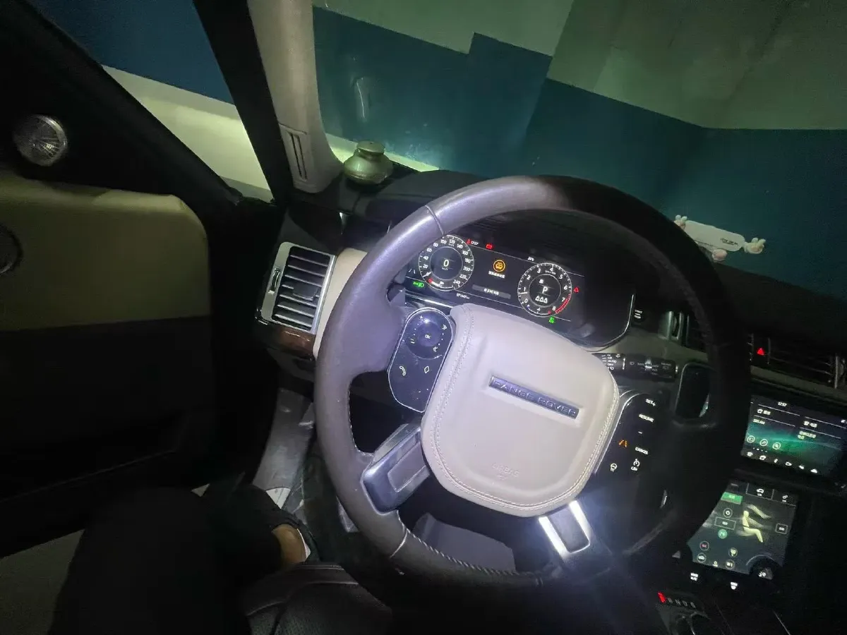 2020 Land Rover Range Rover 3.0T 360HP L6 8AT,autocango,china used car exporter,china ev exporter,chinese used car exporter,chinese used ev exporter