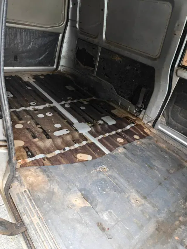 2019 WuLing RongGuang 1.5L 107HP L4 5MT,autocango,china used car exporter,china ev exporter,chinese used car exporter,chinese used ev exporter