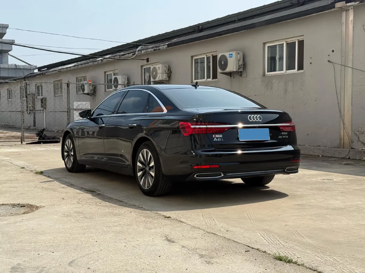 2020 Audi A6L 2.0T 224HP L4 7DCT,autocango,china used car exporter,china ev exporter,chinese used car exporter,chinese used ev exporter