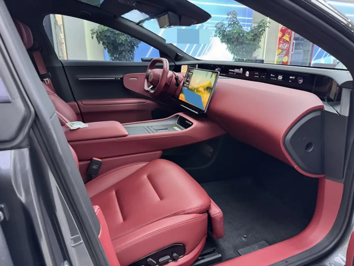 2025 Avatr 12 BEV,autocango,china used car exporter,china ev exporter,chinese used car exporter,chinese used ev exporter