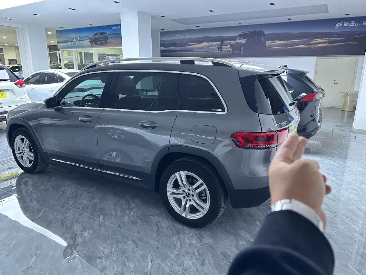 2023 Mercedes-Benz GLB Class 1.3T 163HP L4 7DCT,autocango,china used car exporter,china ev exporter,chinese used car exporter,chinese used ev exporter