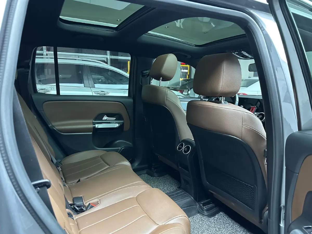 2023 Mercedes-Benz GLB Class 1.3T 163HP L4 7DCT,autocango,china used car exporter,china ev exporter,chinese used car exporter,chinese used ev exporter
