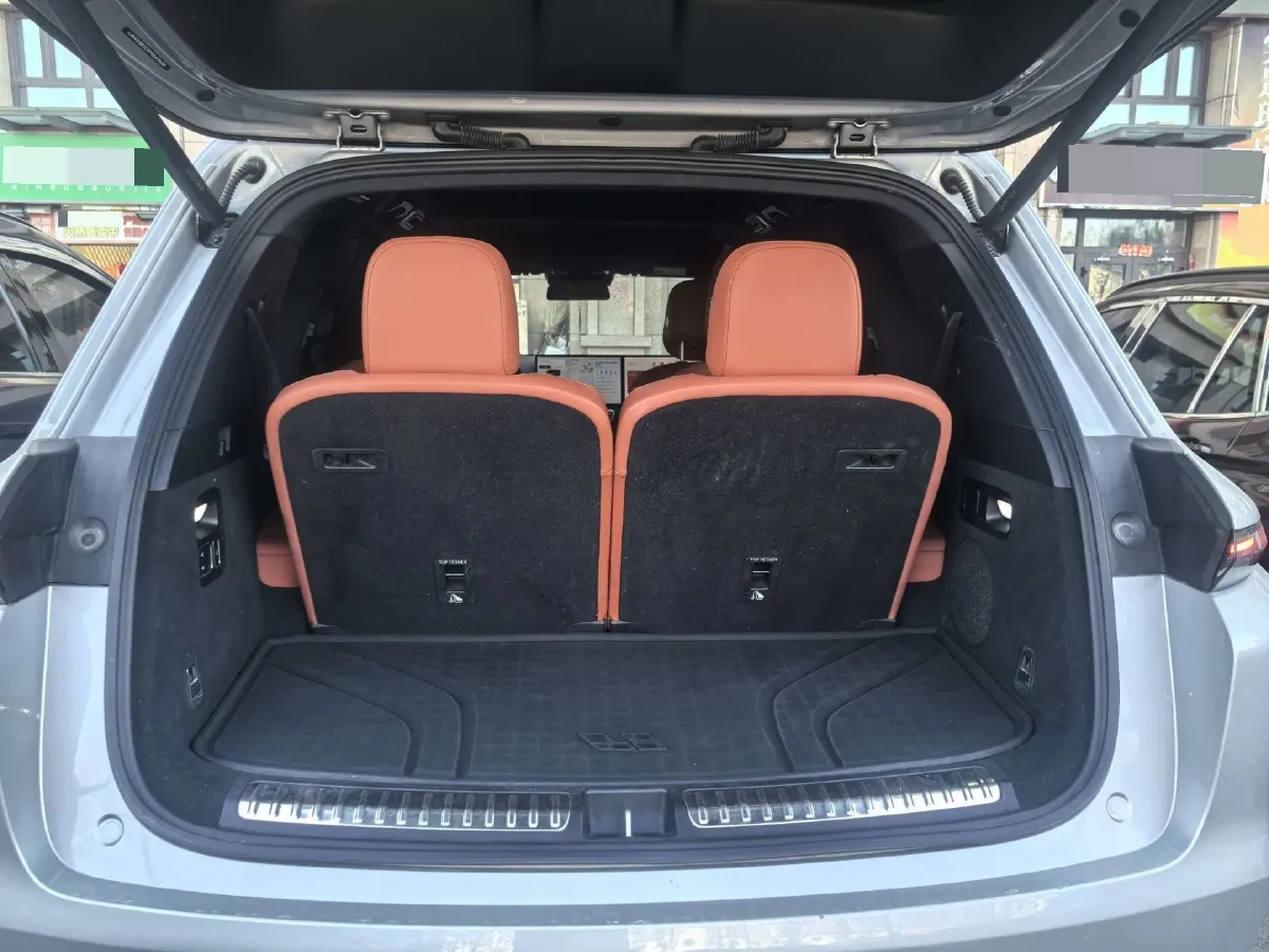 2023 Li L7 Range Extended 154HP REEV 40.9KWH,autocango,china used car exporter,china ev exporter,chinese used car exporter,chinese used ev exporter