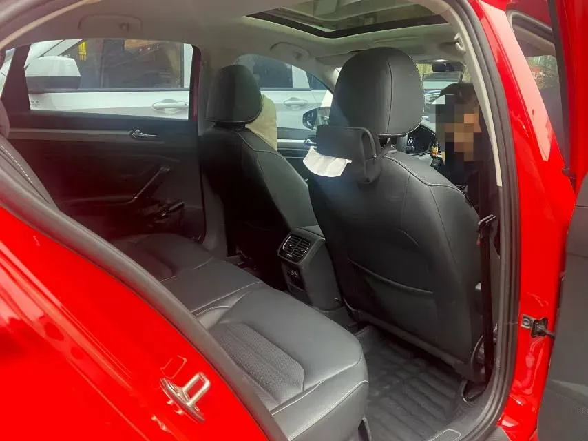 2019 Volkswagen Passat 1.4T 150HP L4 7DCT,autocango,china used car exporter,china ev exporter,chinese used car exporter,chinese used ev exporter