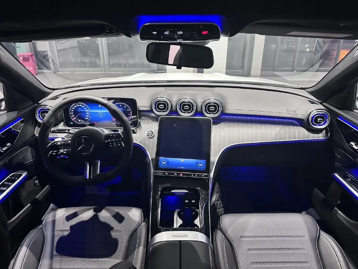 2025 Mercedes-Benz C Class 1.5T 204HP L4 9AT,autocango,china used car exporter,china ev exporter,chinese used car exporter,chinese used ev exporter