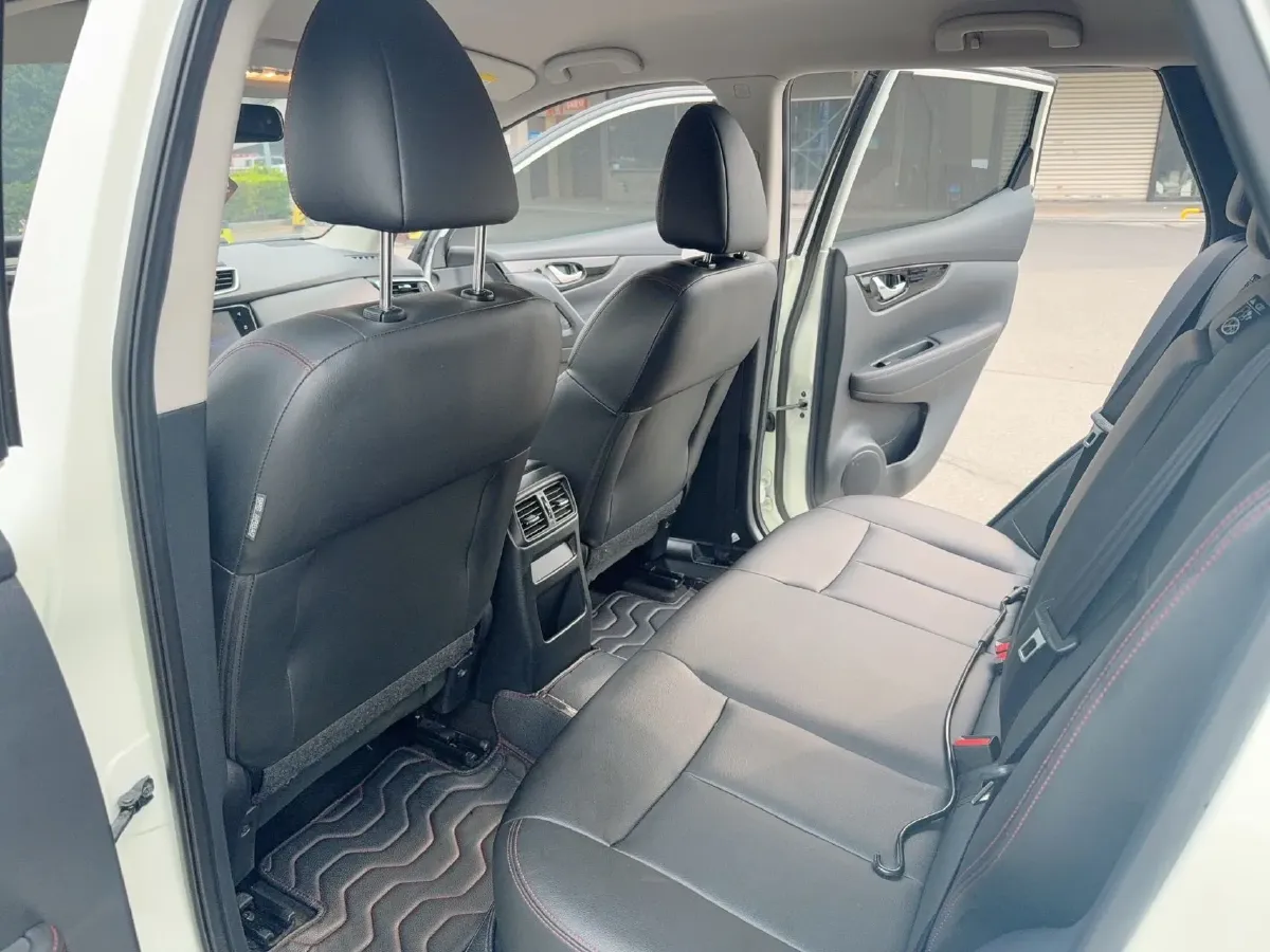 2023 Nissan Qashqai 2.0L 151HP L4 CVT,autocango,china used car exporter,china ev exporter,chinese used car exporter,chinese used ev exporter