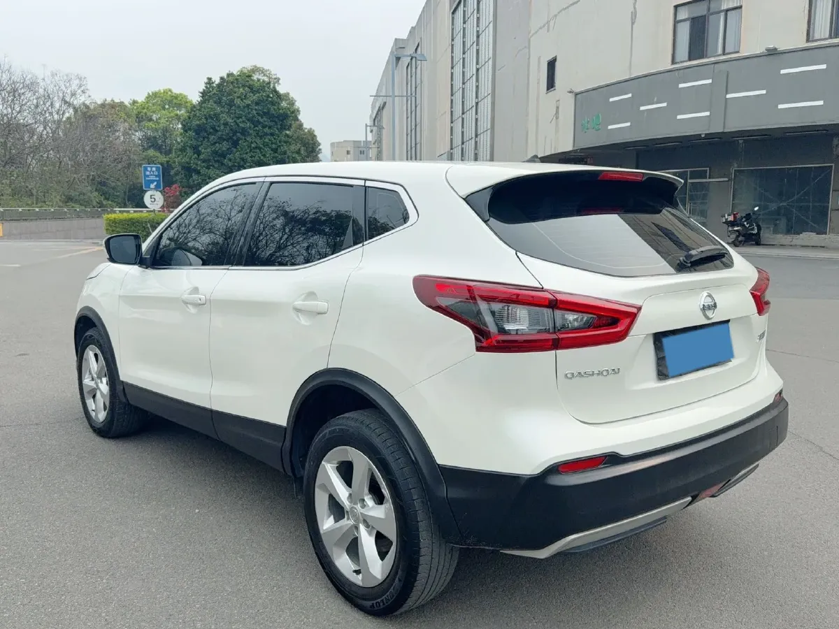 2023 Nissan Qashqai 2.0L 151HP L4 CVT,autocango,china used car exporter,china ev exporter,chinese used car exporter,chinese used ev exporter