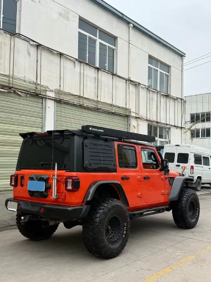 2018 Jeep Wrangler 2.0T 266HP L4 8AT,autocango,china used car exporter,china ev exporter,chinese used car exporter,chinese used ev exporter
