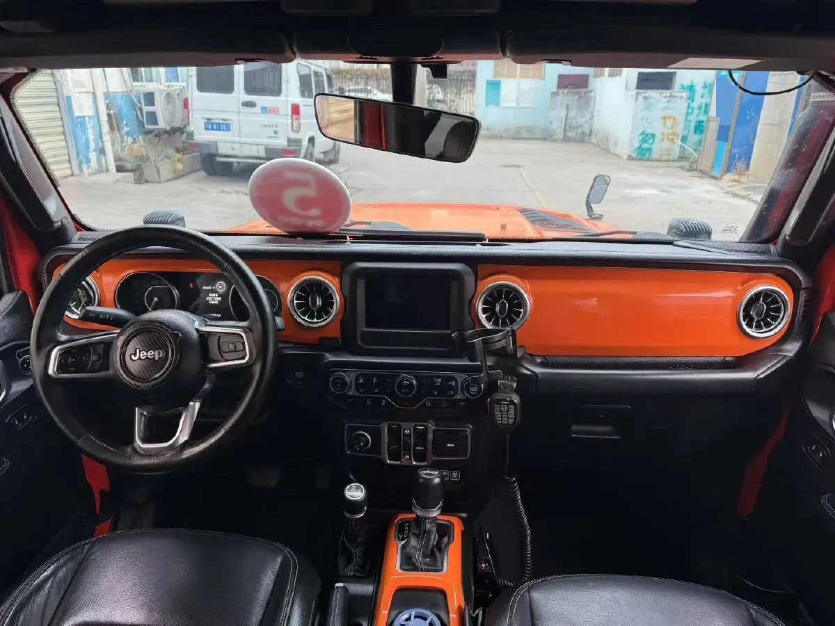 2018 Jeep Wrangler 2.0T 266HP L4 8AT,autocango,china used car exporter,china ev exporter,chinese used car exporter,chinese used ev exporter