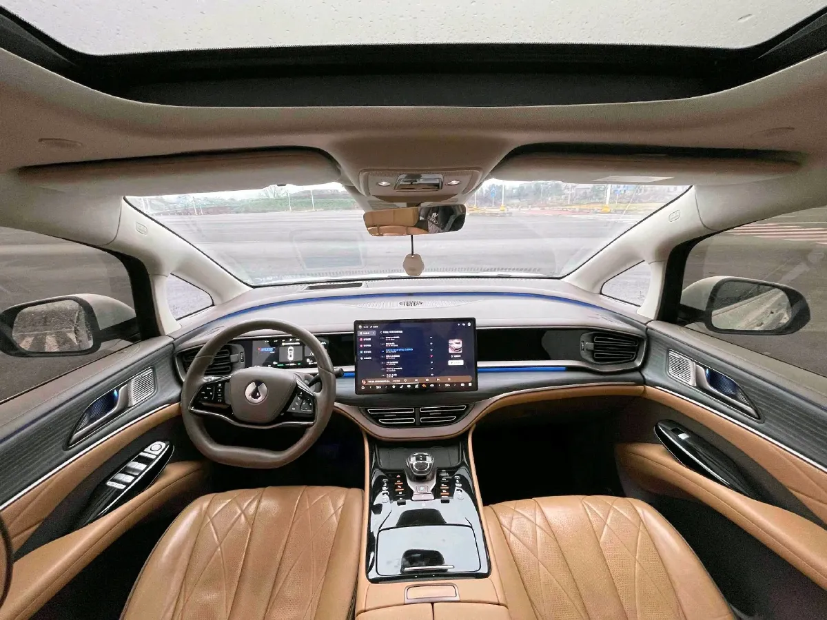 2022 Mercedes-Benz GLC Class 2.0T 197HP L4 9AT,autocango,china used car exporter,china ev exporter,chinese used car exporter,chinese used ev exporter