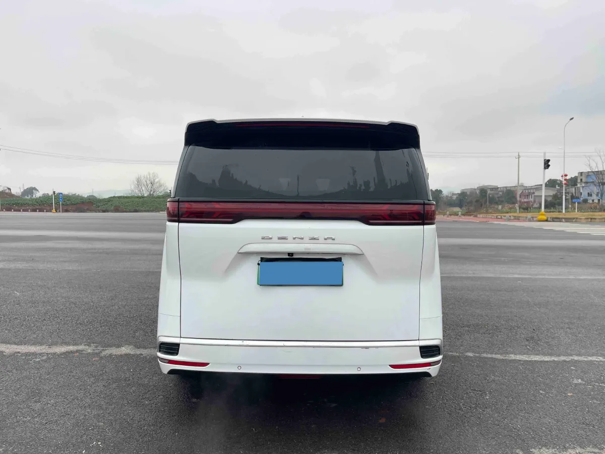 2022 Mercedes-Benz GLC Class 2.0T 197HP L4 9AT,autocango,china used car exporter,china ev exporter,chinese used car exporter,chinese used ev exporter