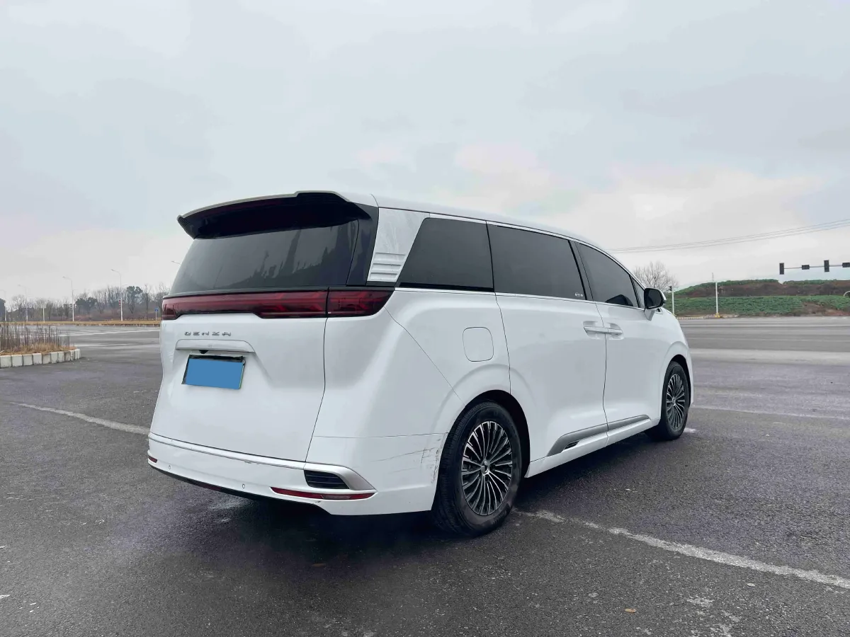 2022 Mercedes-Benz GLC Class 2.0T 197HP L4 9AT,autocango,china used car exporter,china ev exporter,chinese used car exporter,chinese used ev exporter