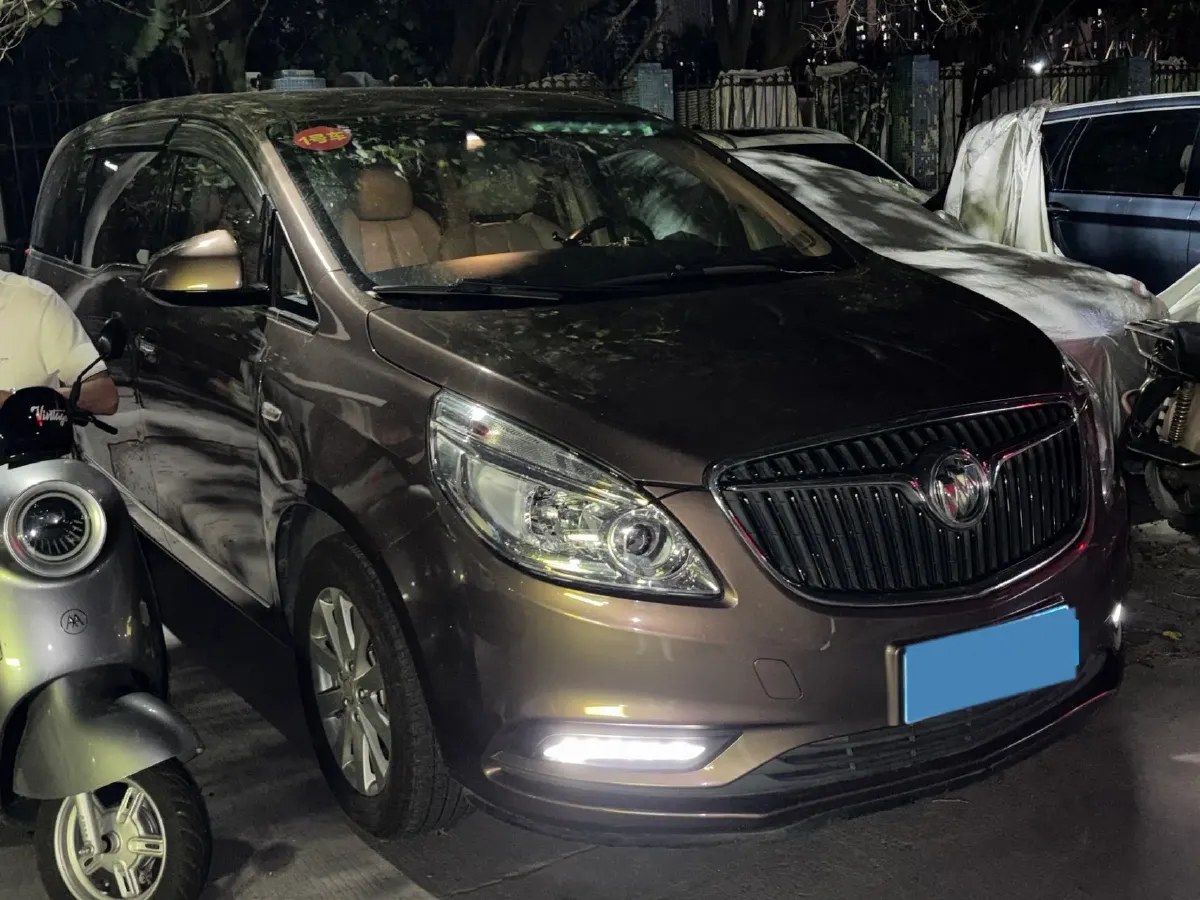 2018 Buick GL8 2.0T 260HP L4 6AT,autocango,china used car exporter,china ev exporter,chinese used car exporter,chinese used ev exporter
