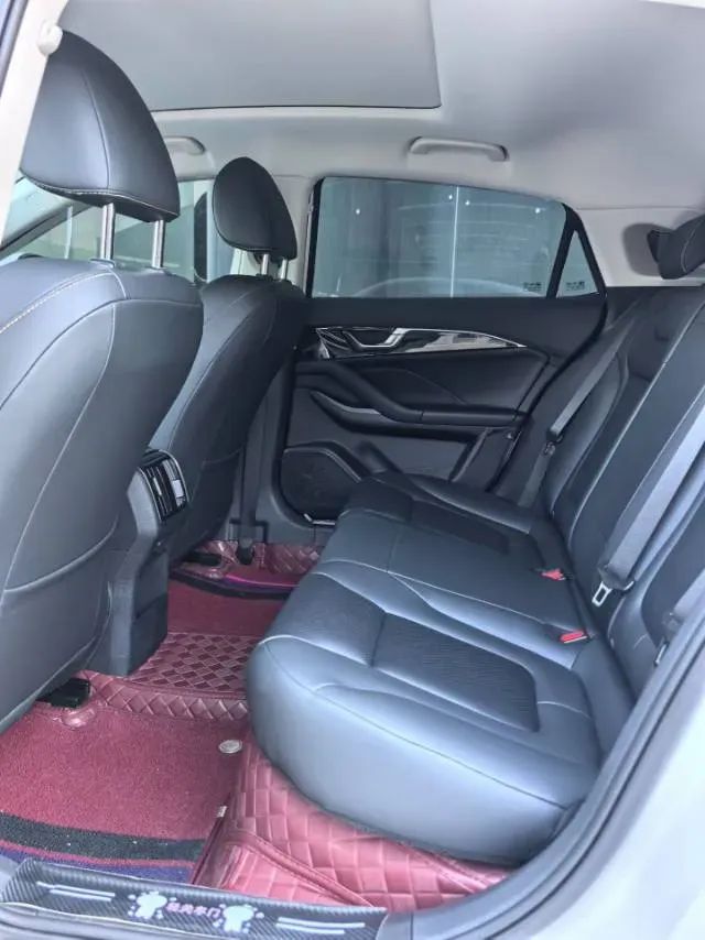 2023 Bestune B70 1.5T 169HP L4 7DCT,autocango,china used car exporter,china ev exporter,chinese used car exporter,chinese used ev exporter