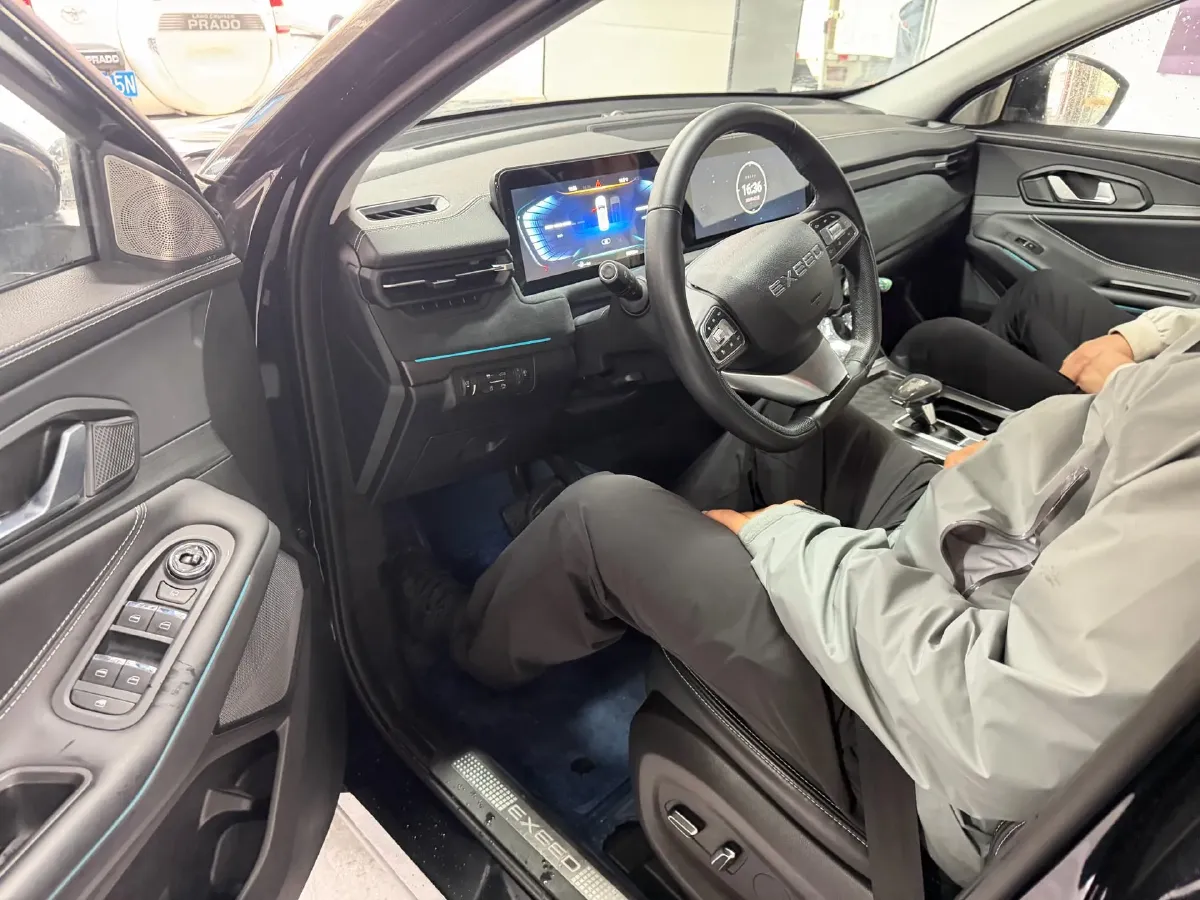 2021 Exceed TXL 2.0T 261HP L4 7DCT,autocango,china used car exporter,china ev exporter,chinese used car exporter,chinese used ev exporter